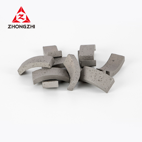 Segment de foret à noyau diamanté de type toit pour couper le béton armé